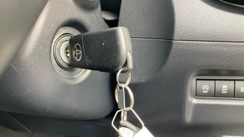 Toyota Aygo X 1.0 VVT-i Edge 5dr Auto Petrol Hatchback